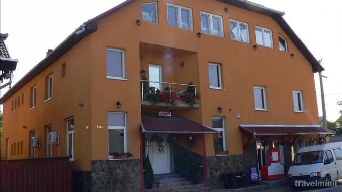Bed and Breakfast Engi Panzio Ocna de Sus Zewnętrze zdjęcie